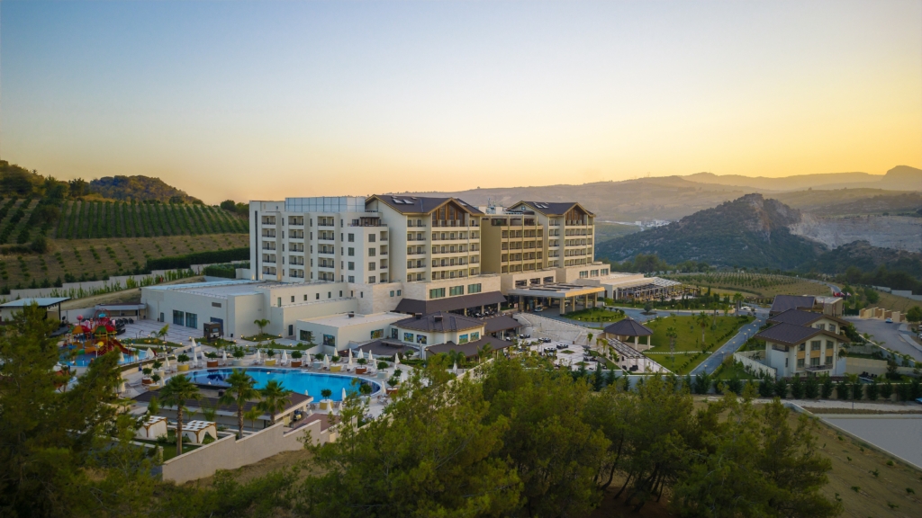 1789632101_BN_HOTEL_THERMAL_WELLNESS