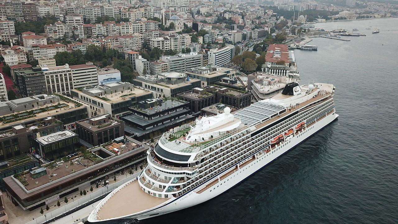 galataport-istanbul-viking-sky-gemisi-dha-1674693